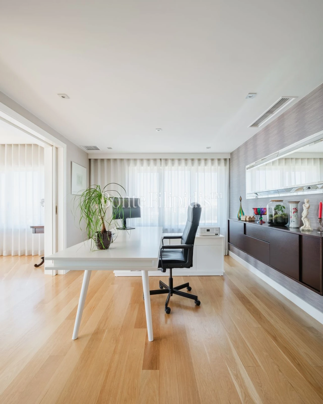 Apartamento T4 para Venda em Parque das Nações Foto 12