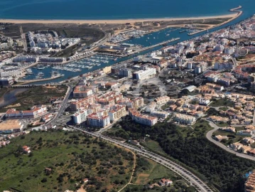 Terreno para Venda em Lagos (São Sebastião e Santa Maria)