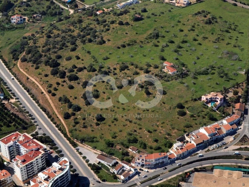 Terreno para Venda em Lagos (São Sebastião e Santa Maria) Foto 9