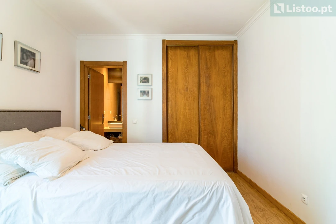 Apartamento T3 para Venda em São Domingos de Rana Foto 15