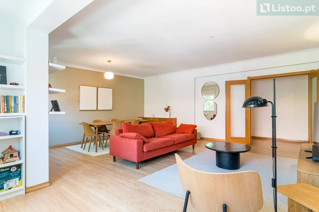 Apartamento T3 para Venda em São Domingos de Rana Foto 5