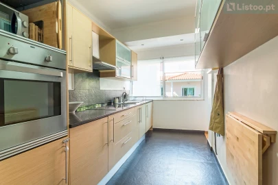 Apartamento T3 para Venda em São Domingos de Rana