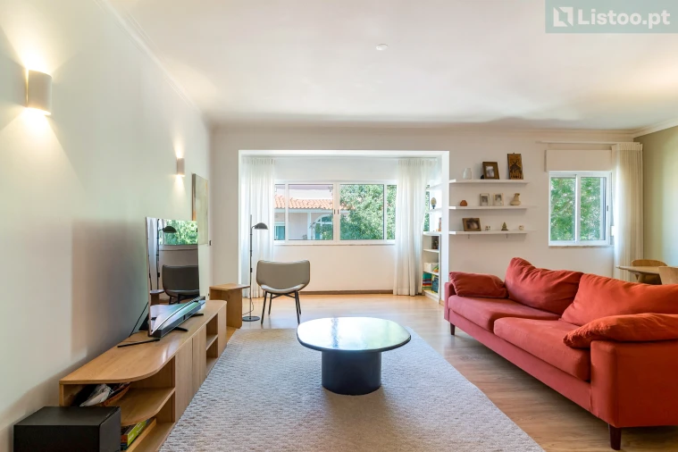 Apartamento T3 para Venda em São Domingos de Rana Foto 3
