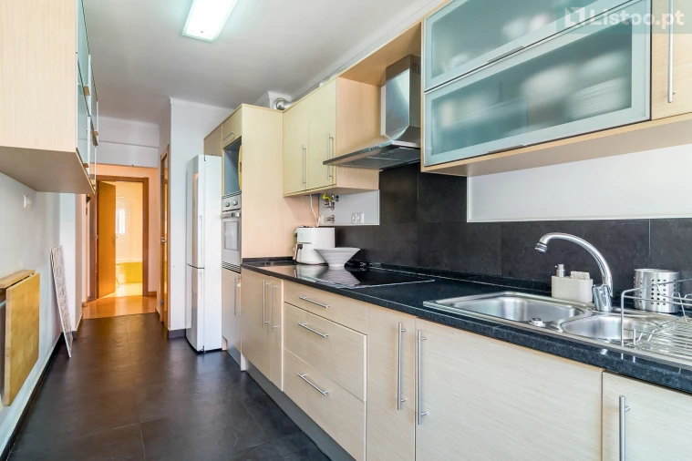 Apartamento T3 para Venda em São Domingos de Rana Foto 11