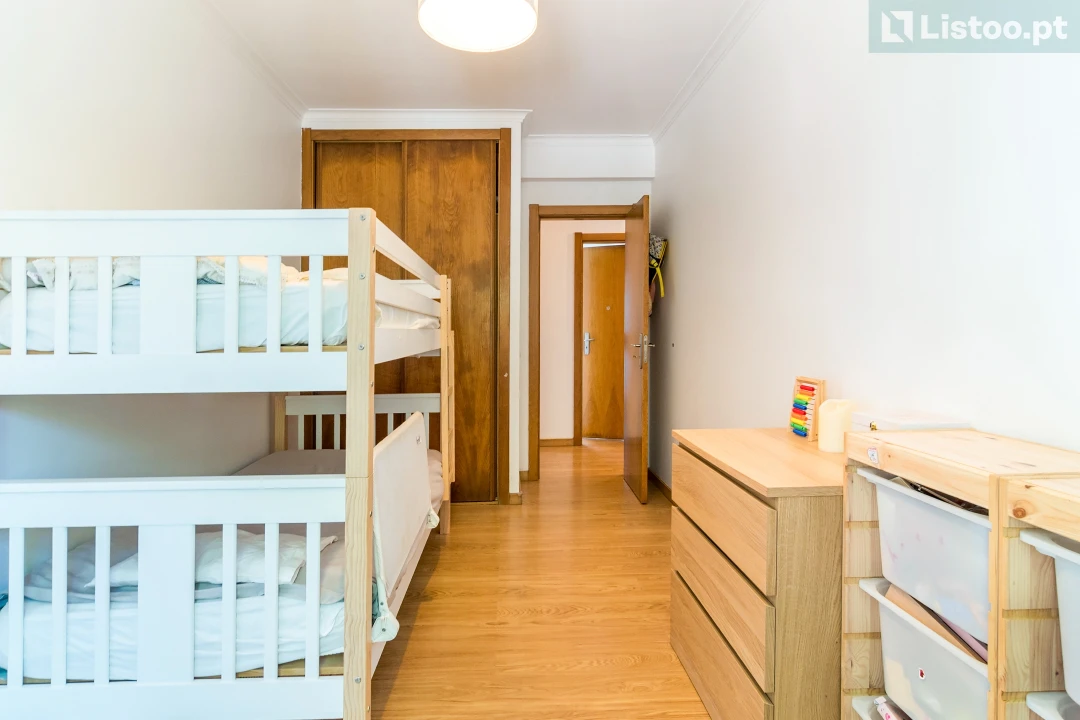 Apartamento T3 para Venda em São Domingos de Rana Foto 21