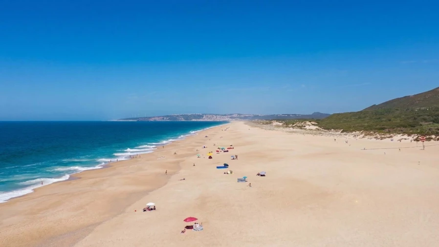 Moradia T3 para Venda em Nazare Foto 16