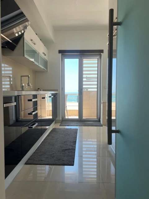Apartamento T2 para Arrendamento em Nazare