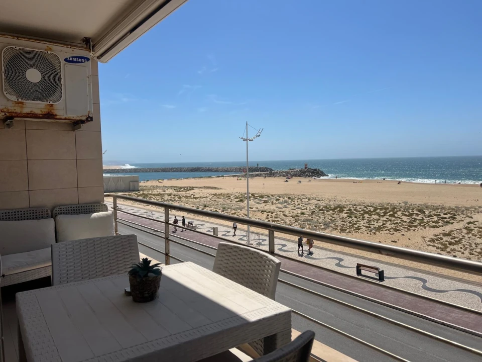 Apartamento T2 para Arrendamento em Nazare Foto 3