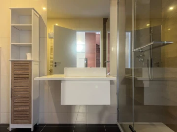 Apartamento T4 para Venda em Alcobaça e Vestiaria