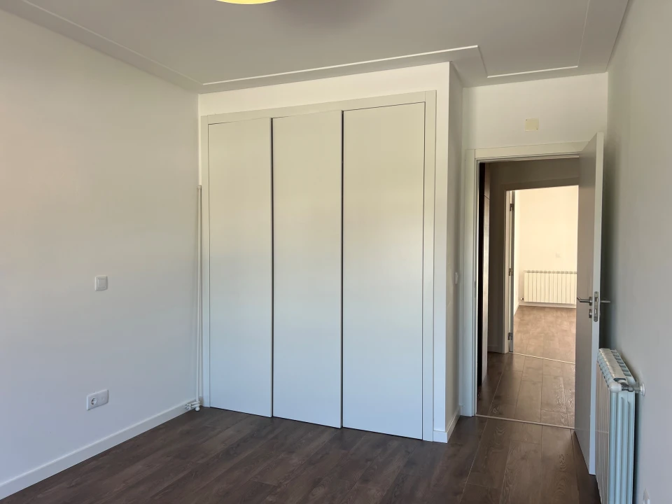 Apartamento T4 para Venda em Alcobaça e Vestiaria Foto 7