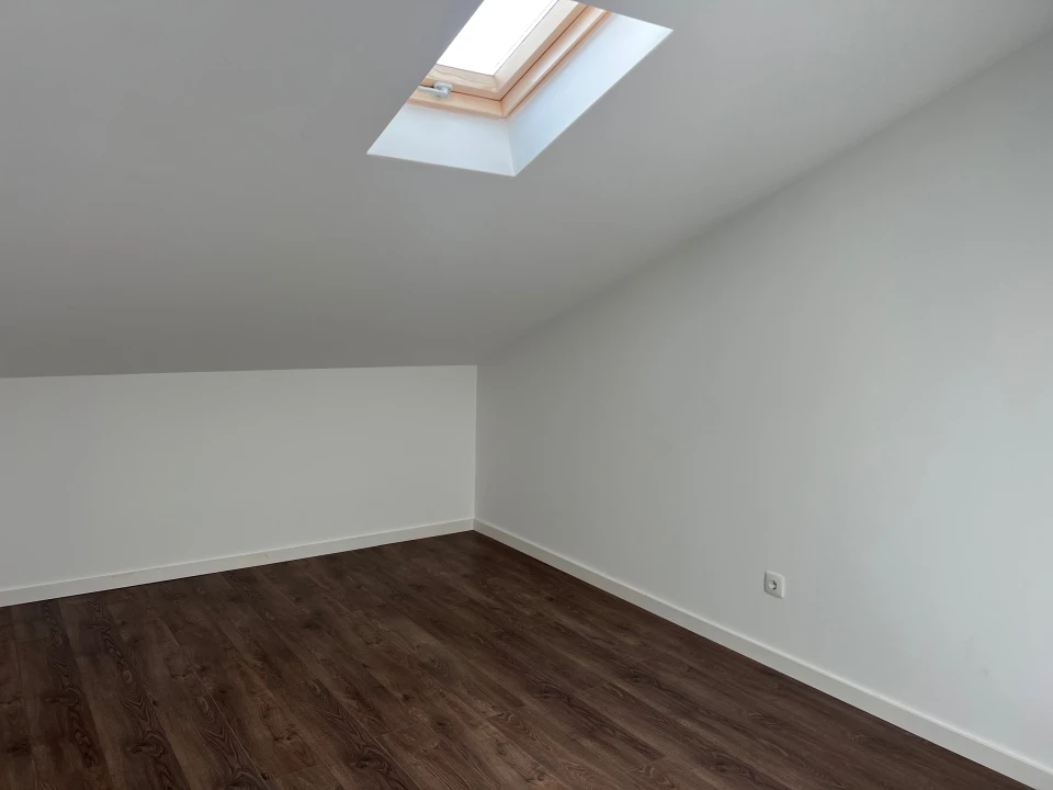 Apartamento T4 para Venda em Alcobaça e Vestiaria Foto 26