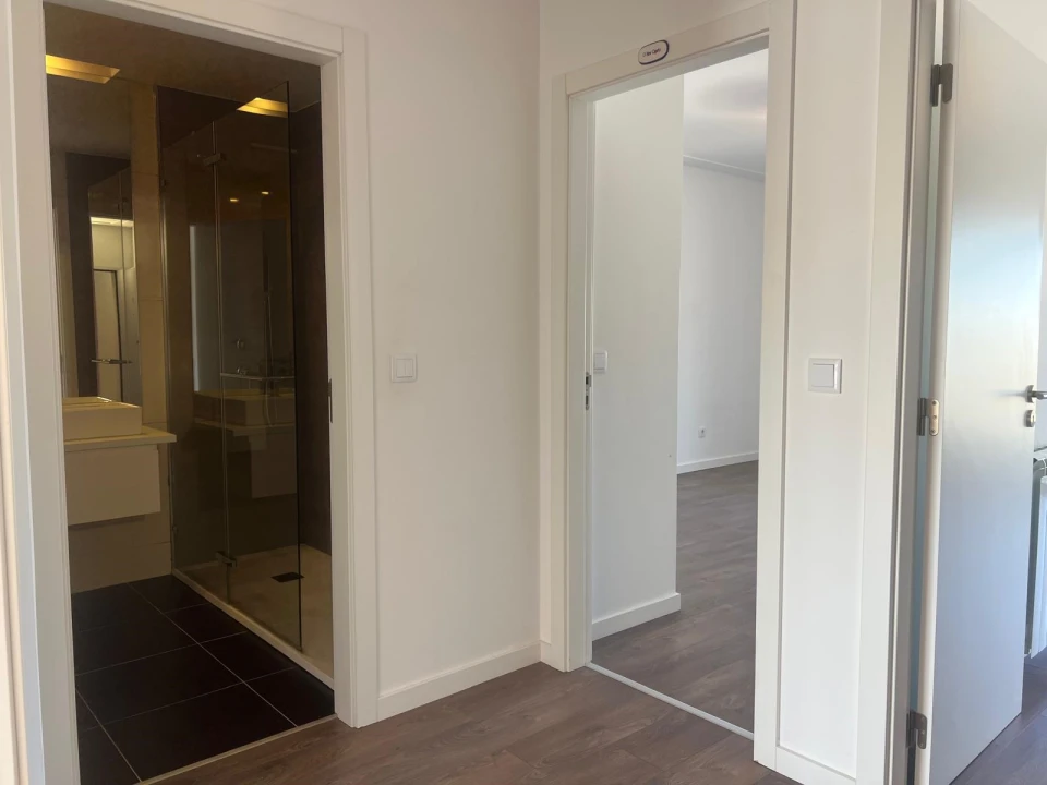 Apartamento T4 para Venda em Alcobaça e Vestiaria Foto 16