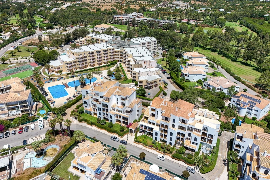Apartamento T2 para Venda em Portimão Foto 45