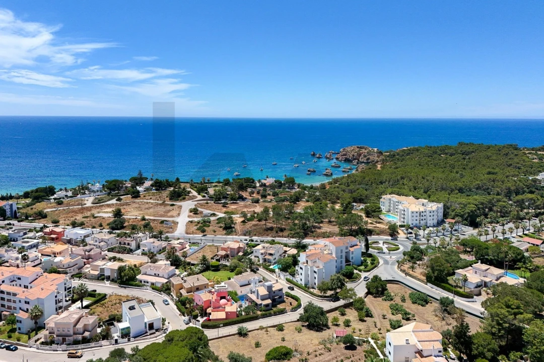 Apartamento T2 para Venda em Portimão Foto 10