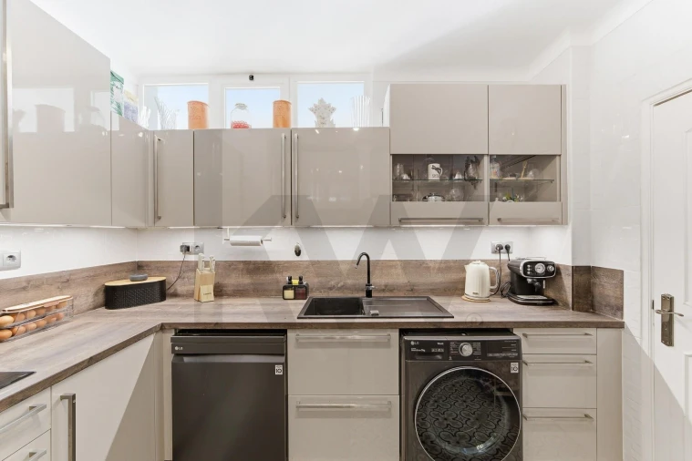 Apartamento T2 para Venda em Portimão Foto 30