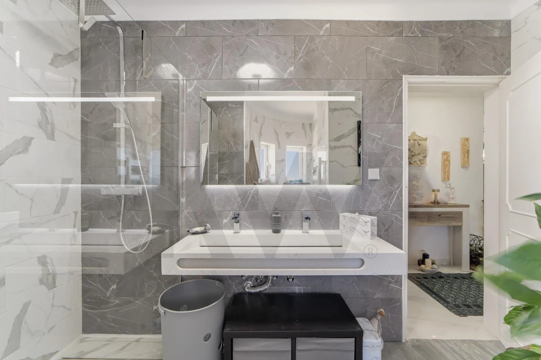 Apartamento T2 para Venda em Portimão Foto 5