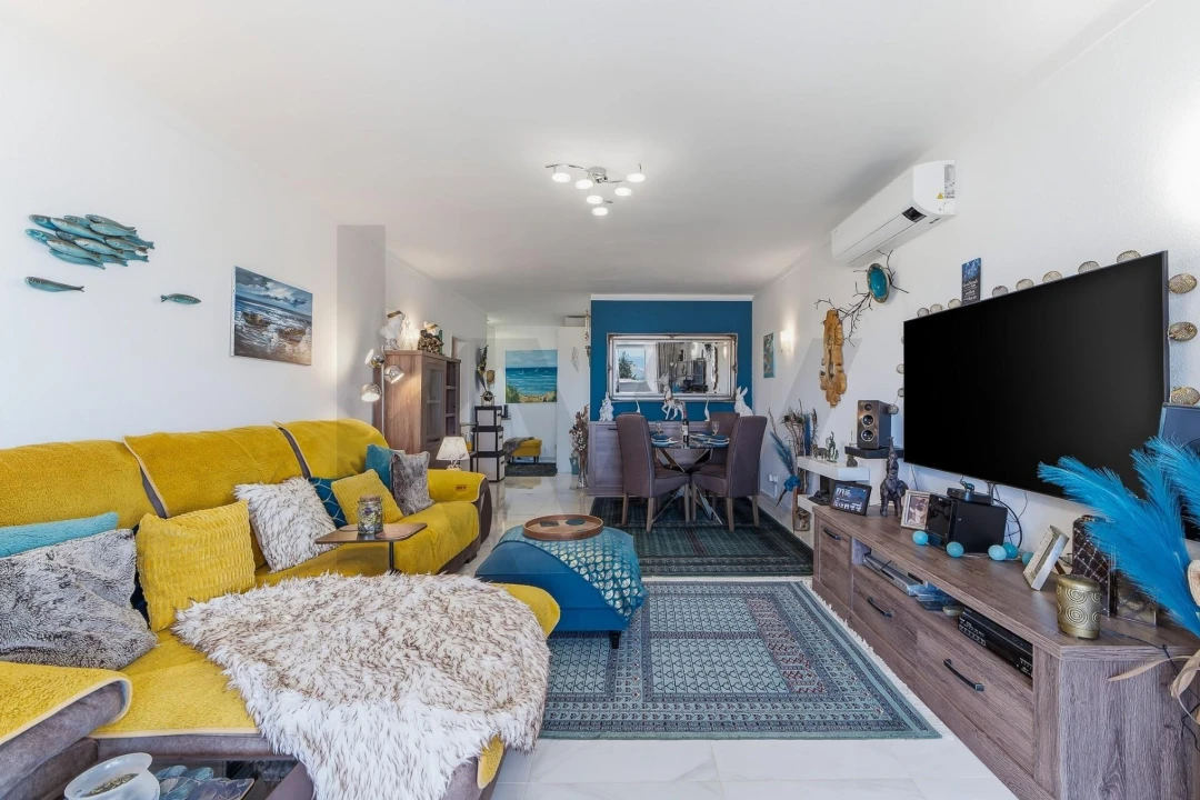 Apartamento T2 para Venda em Portimão Foto 16