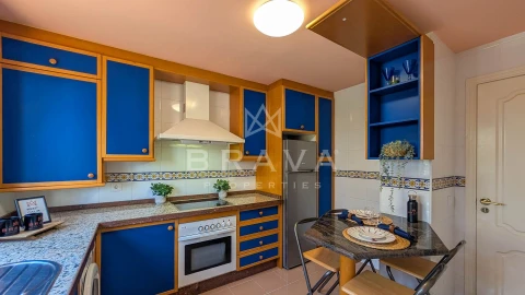 Apartamento T2 para Venda em Albufeira e Olhos de Água
