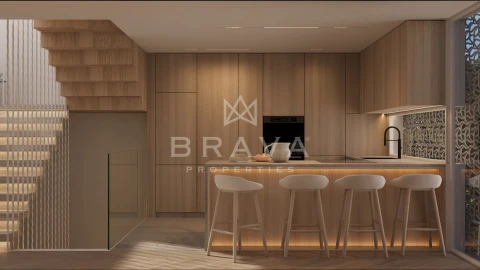 Moradia T4 para Venda em Quarteira