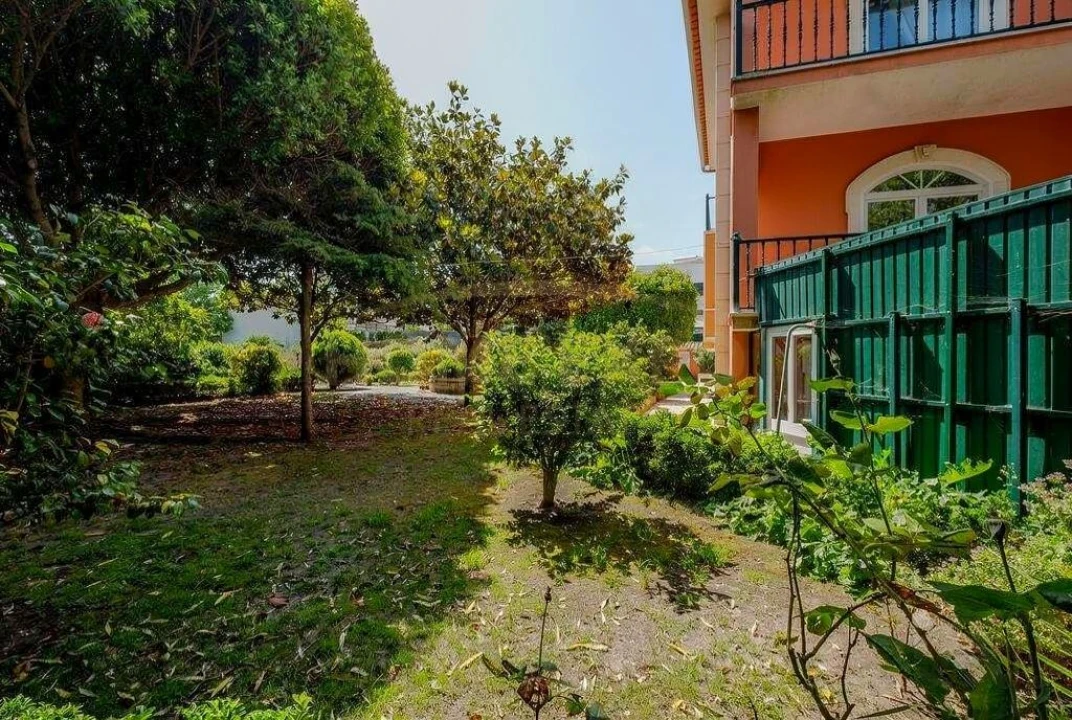 Moradia T5 para Venda em Santa Maria, São Pedro e Matacães Foto 13