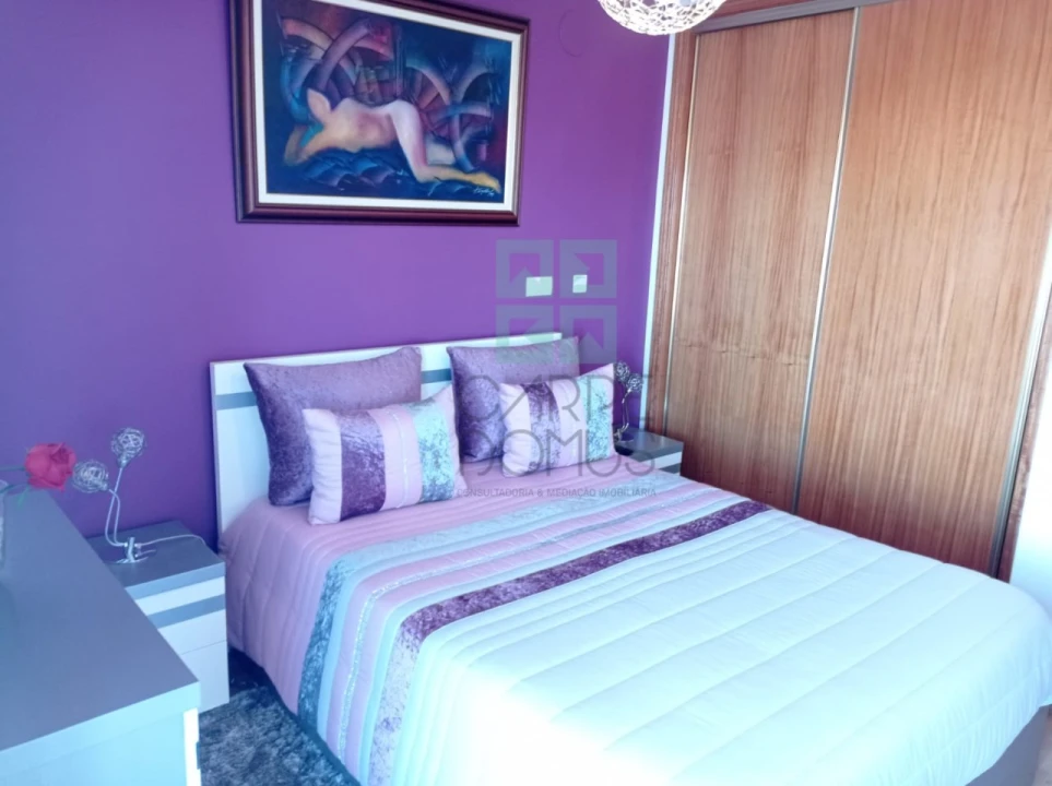 Apartamento T2 para Venda em Ramada e Caneças Foto 23