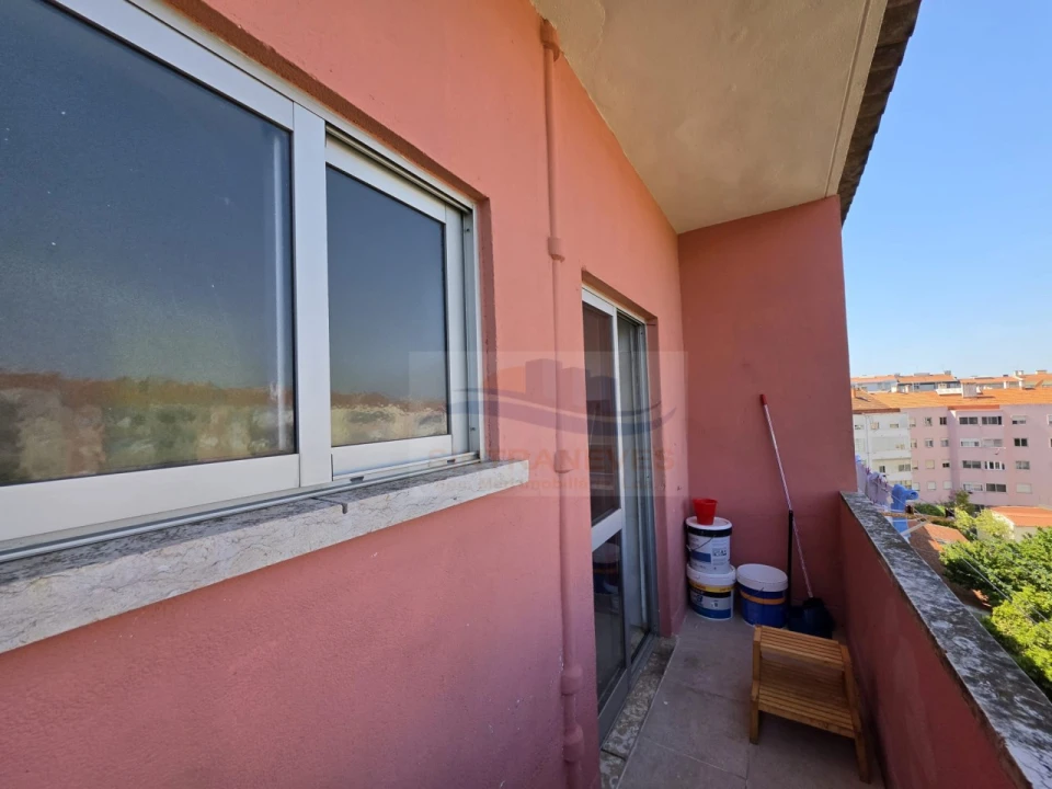 Apartamento T2 para Venda em Mina de Água Foto 3
