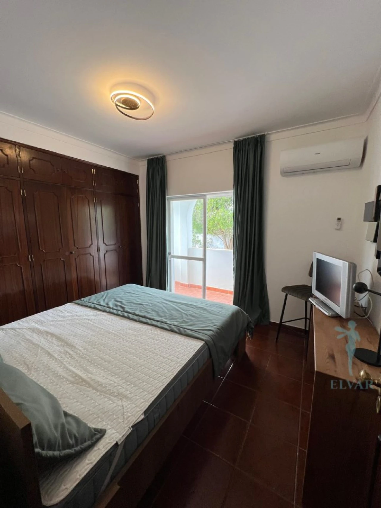 Apartamento T1 para Venda em Portimão Foto 12