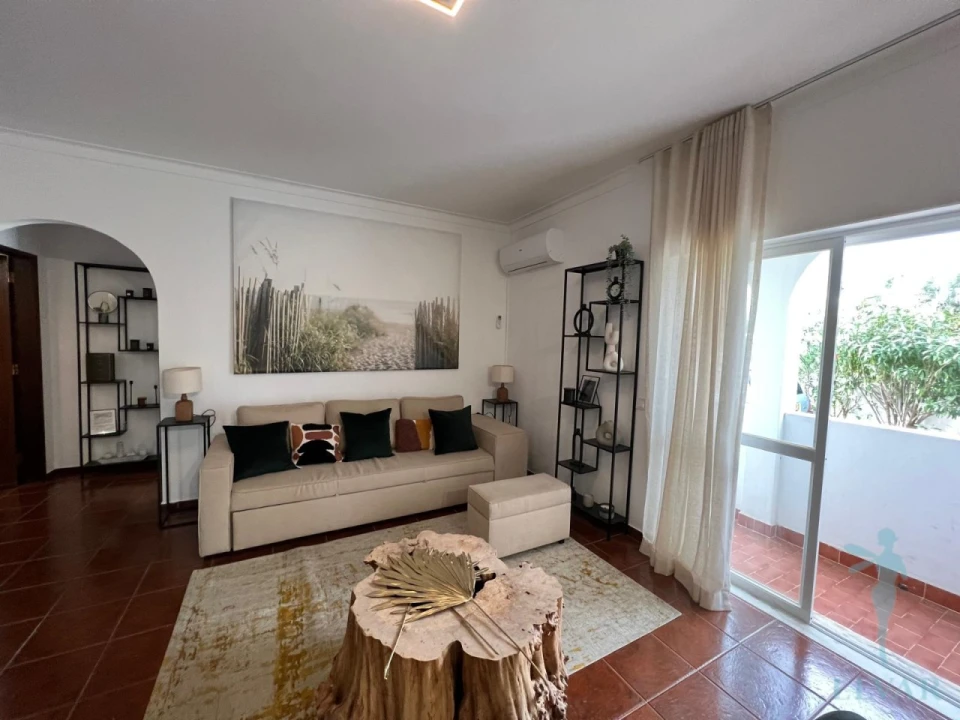 Apartamento T1 para Venda em Portimão Foto 3