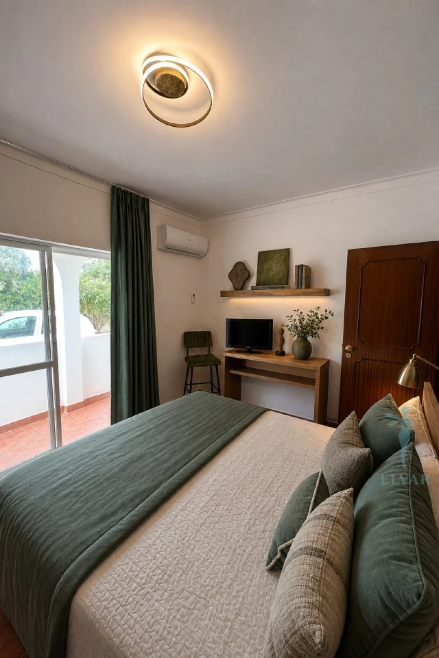 Apartamento T1 para Venda em Portimão Foto 6