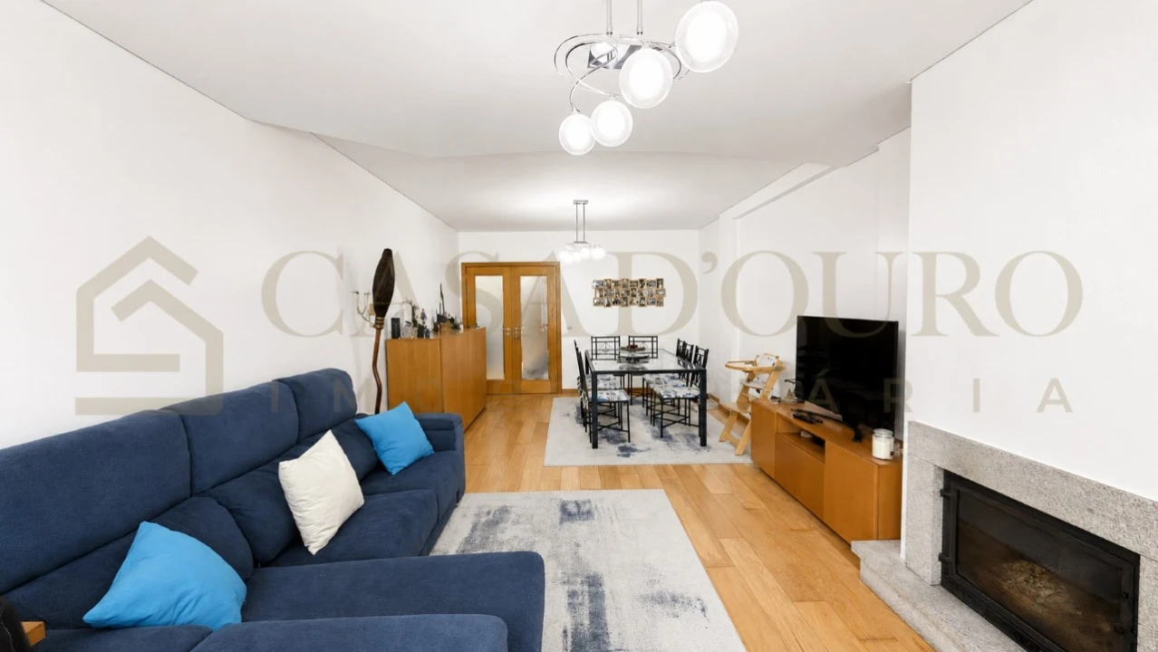 Apartamento T2 para Venda em Grijó e Sermonde Foto 1