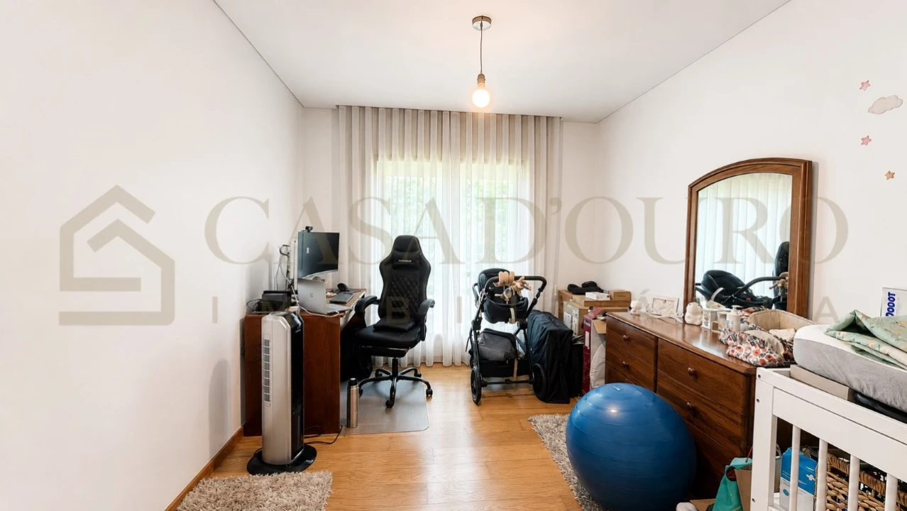 Apartamento T2 para Venda em Grijó e Sermonde Foto 13