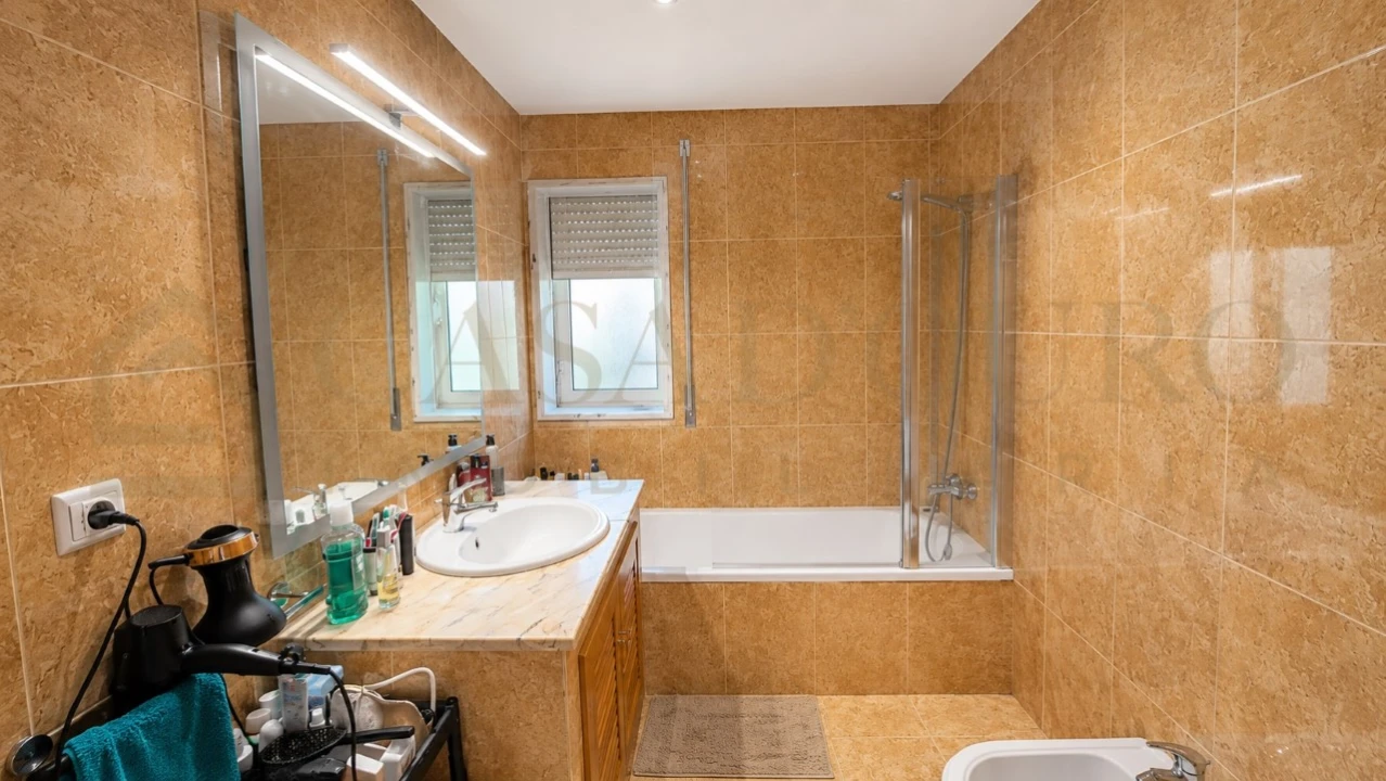 Apartamento T2 para Venda em Grijó e Sermonde Foto 19