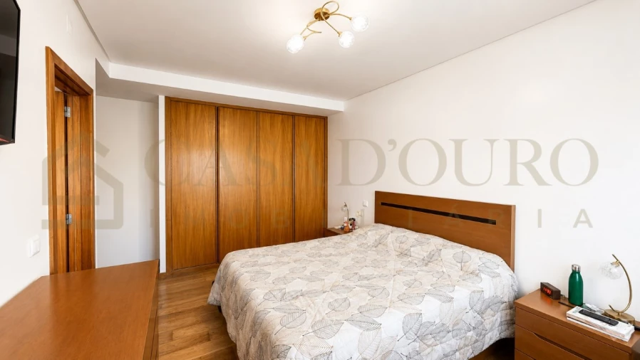 Apartamento T2 para Venda em Grijó e Sermonde Foto 8