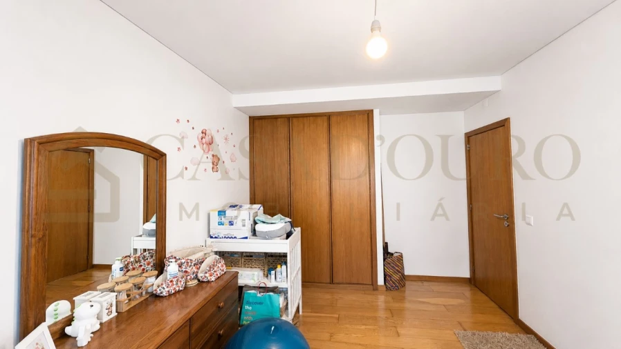 Apartamento T2 para Venda em Grijó e Sermonde Foto 11