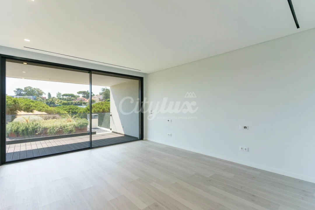 Moradia T6 para Venda em Alcabideche Foto 30