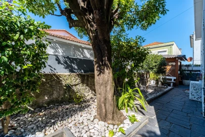 Moradia T3 para Venda em Aldoar, Foz do Douro e Nevogilde