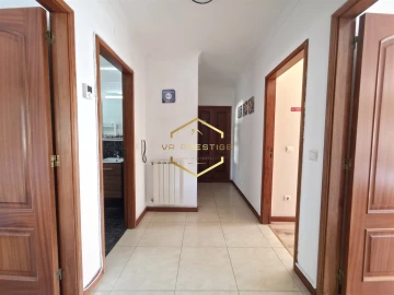 Apartamento T3 para Venda em Póvoa de Varzim, Beiriz e Argivai