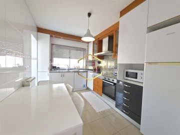 Apartamento T3 para Venda em Póvoa de Varzim, Beiriz e Argivai