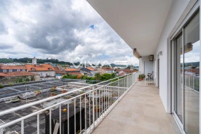 Apartamento T3 para Venda em Oliveira, São Paio e São Sebastião