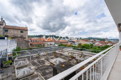 Apartamento T3 para Venda em Oliveira, São Paio e São Sebastião