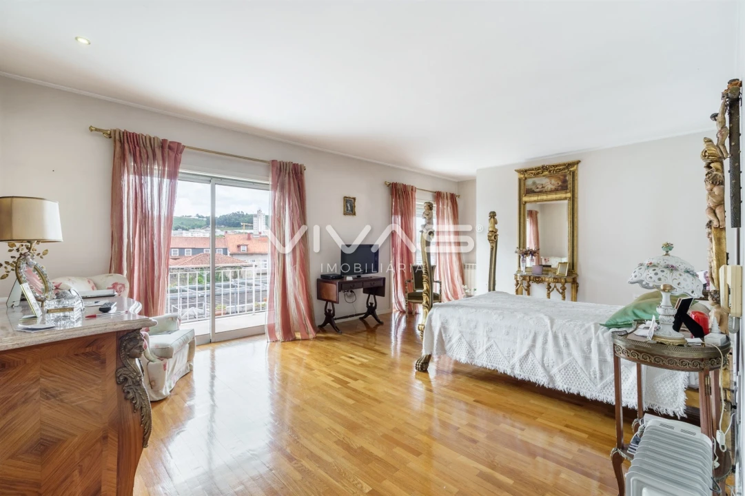 Apartamento T3 para Venda em Oliveira, São Paio e São Sebastião Foto 18