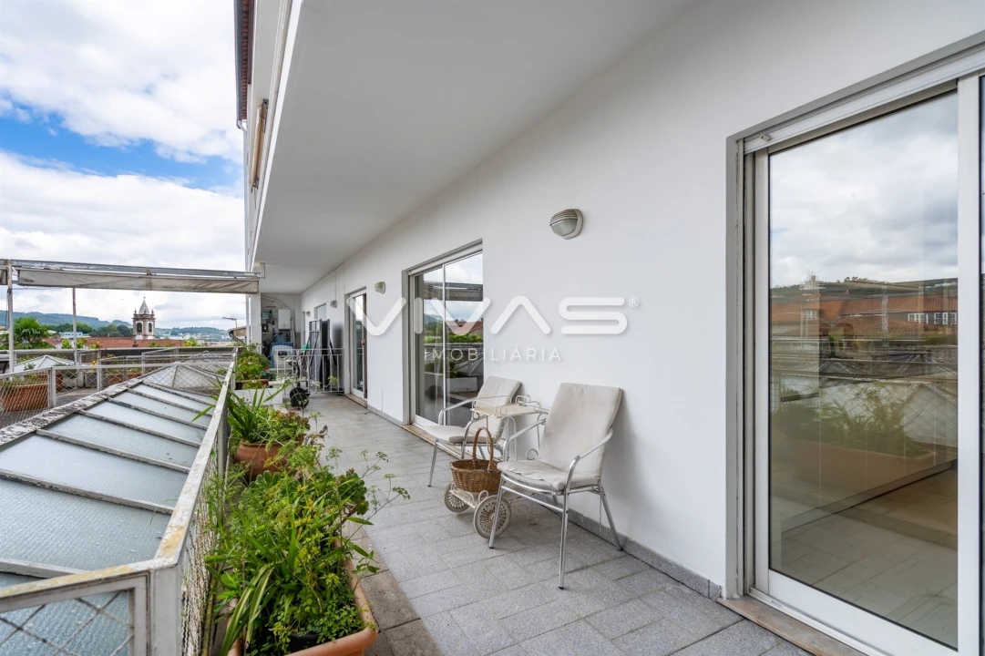 Apartamento T3 para Venda em Oliveira, São Paio e São Sebastião Foto 30