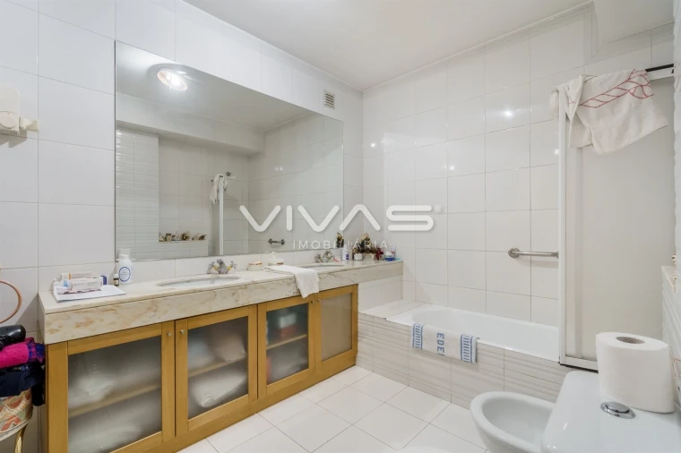 Apartamento T3 para Venda em Oliveira, São Paio e São Sebastião Foto 22