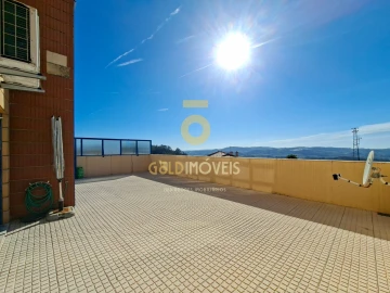 Apartamento T1 para Venda em Vila Verde e Santão