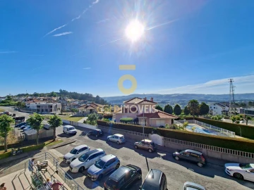 Apartamento T1 para Venda em Vila Verde e Santão