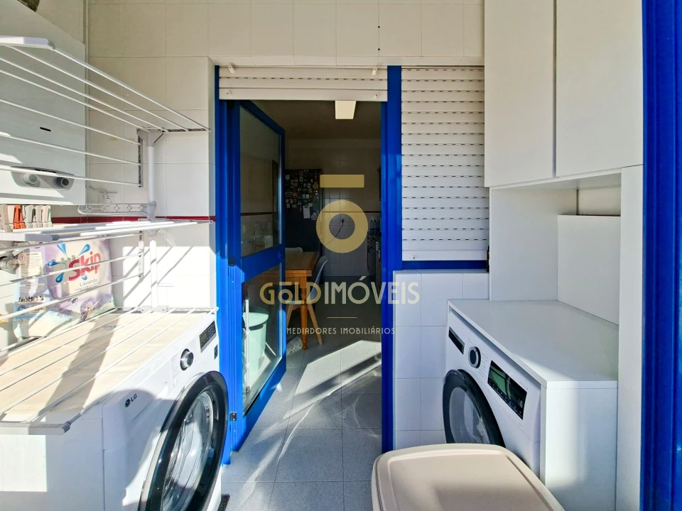 Apartamento T1 para Venda em Vila Verde e Santão Foto 5