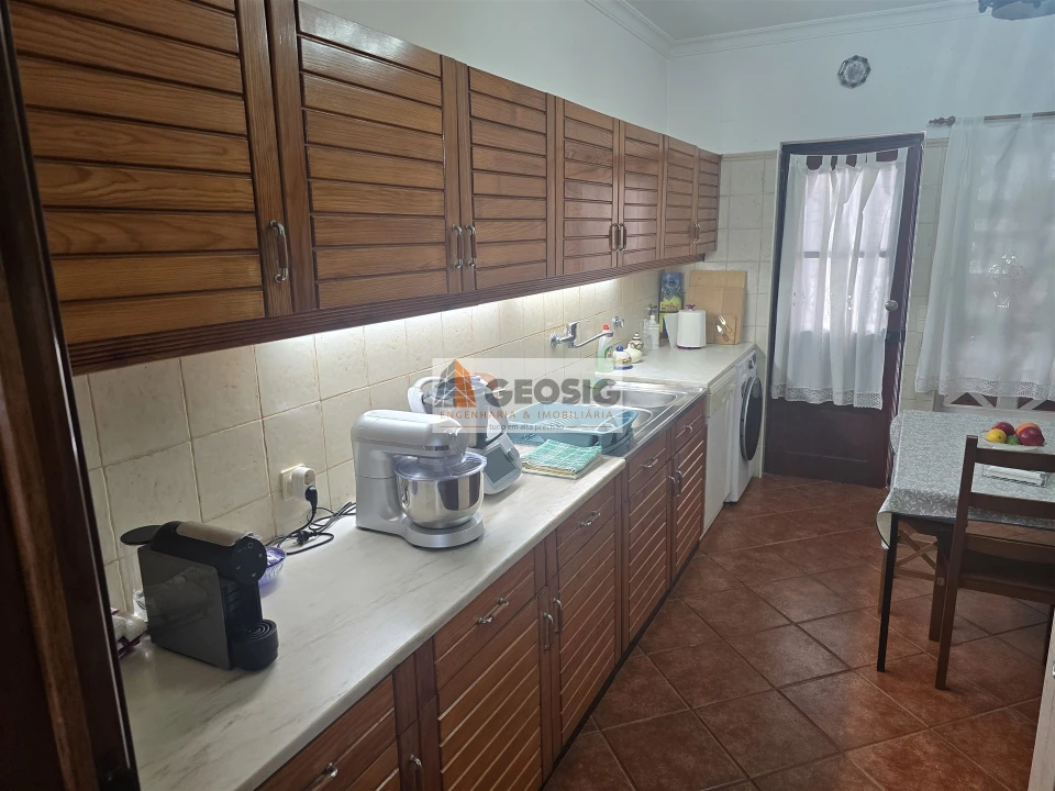 Moradia T4 para Venda em Almodôvar e Graça dos Padrões Foto 12