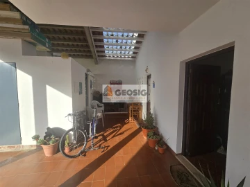 Moradia T4 para Venda em Almodôvar e Graça dos Padrões