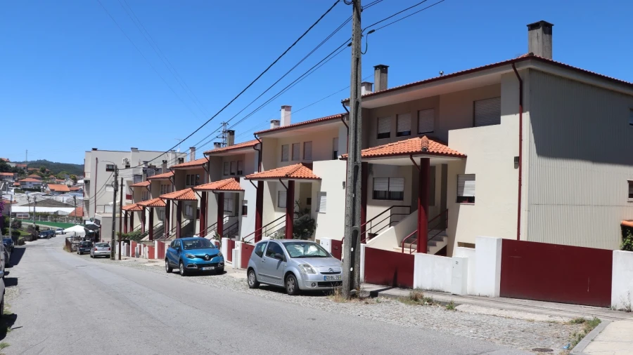 Moradia T3 para Venda em Caldas de Vizela (São Miguel e São João)