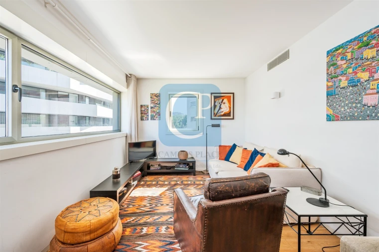 Apartamento T1 para Arrendamento em Aldoar, Foz do Douro e Nevogilde Foto 2